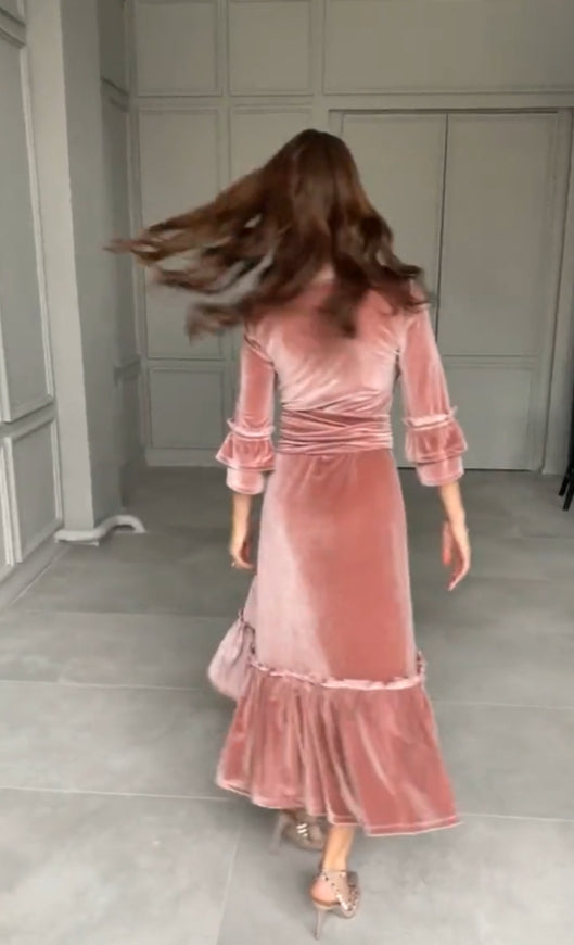 Vestido de terciopelo rosa empolvado, vestido midi, vestido de noche, vestido de invitada de boda, vestido de cóctel, vestido de fiesta, vestido de dama de honor, vestido formal, vestido de graduación.